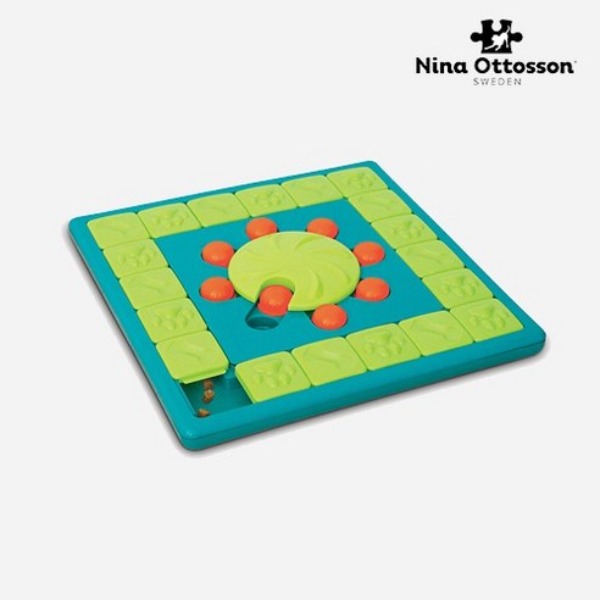 니나오토슨 멀티퍼즐 레벨4 노즈워크 불리불안 해소 강아지 장난감